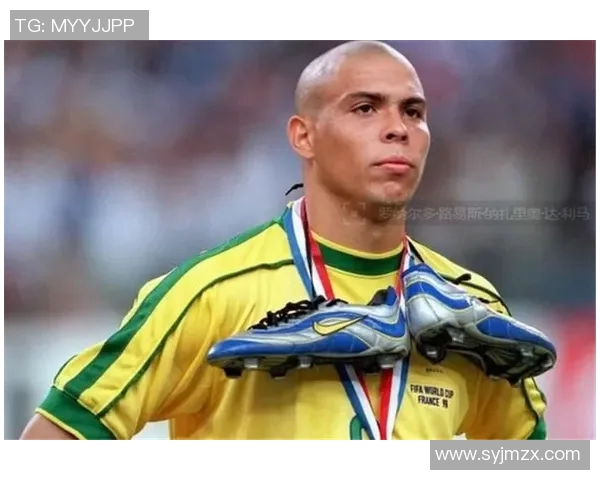 当梅西变梅菜扣肉时C罗却化身成罗宋汤